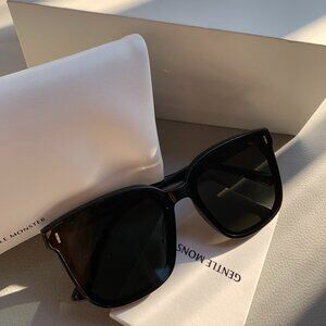 Gentle Monster FRIDA Black Sunglasses | Like New